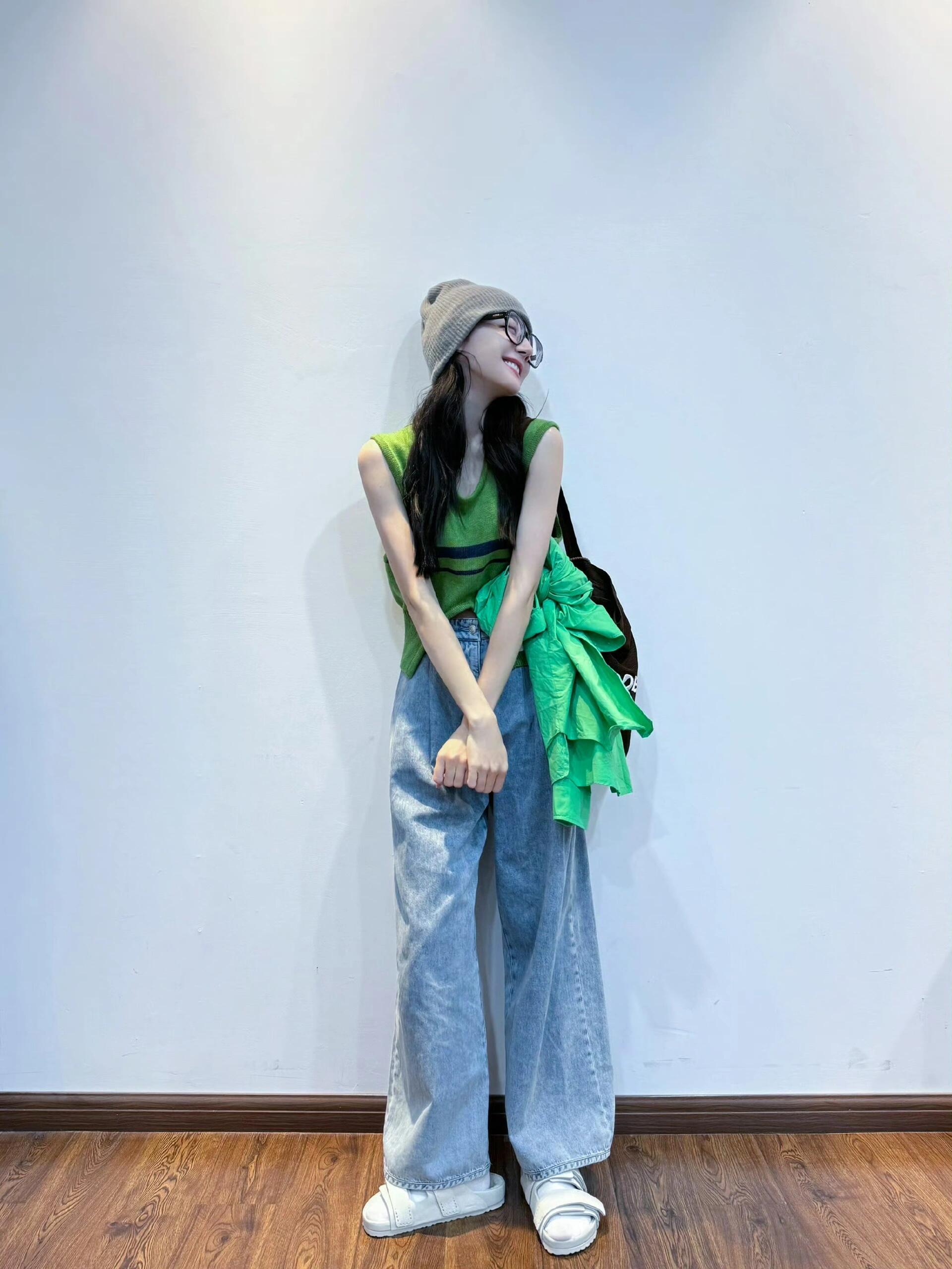 跟着迪丽热巴来学夏日穿搭吧