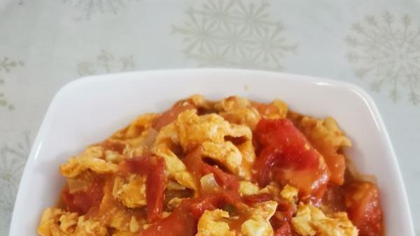 美食三步法之晚餐篇——番茄炒鸡蛋