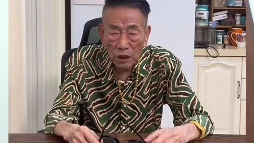 相声界可谓是风云迭起，一场场闹剧接连上演
