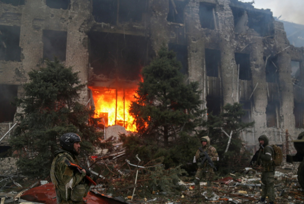 乌克兰被当成洗钱工具，泽连斯基抱怨西方欺骗，要求美西方兑现承诺。美国议员公开指出