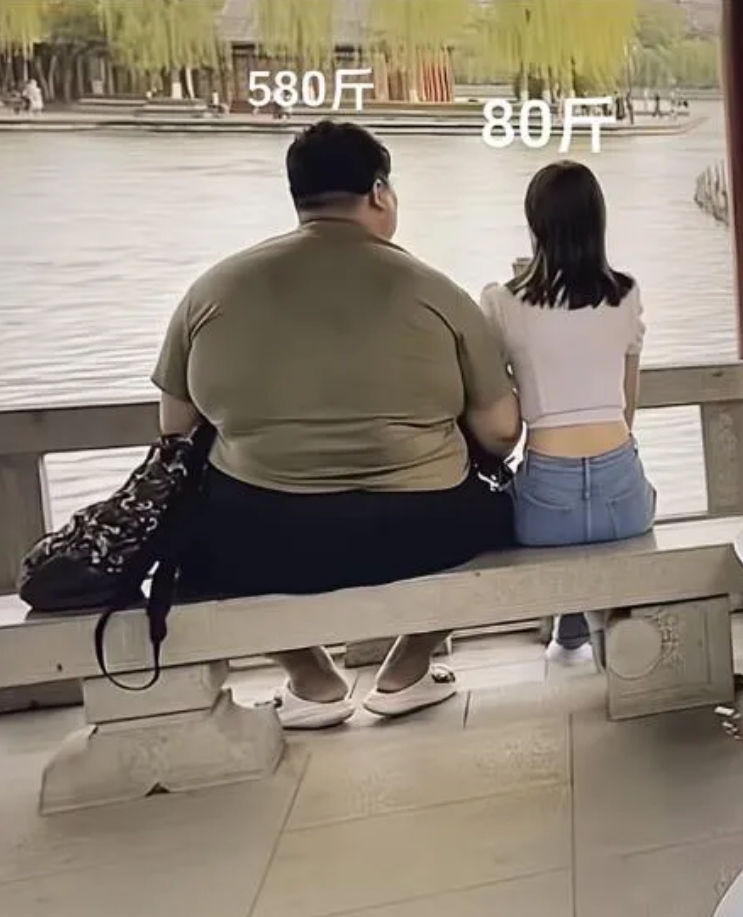 我抽了好几包烟也想不明白