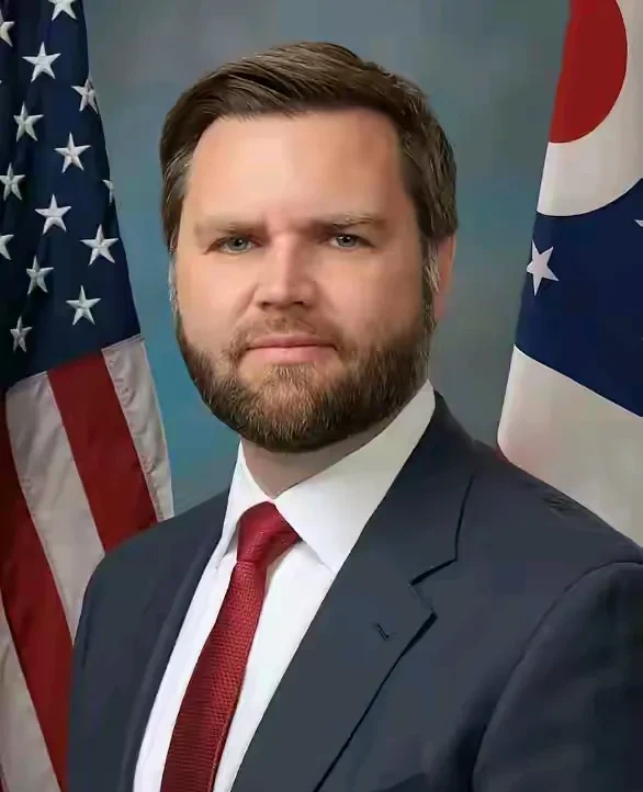 懂王确实是懂王，为什么选择40岁的万斯做副总统呢？这主要是出于安全的考虑吧，因为