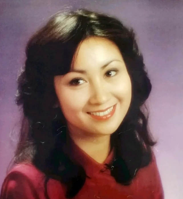 亚视妈妈专业户鲍起静