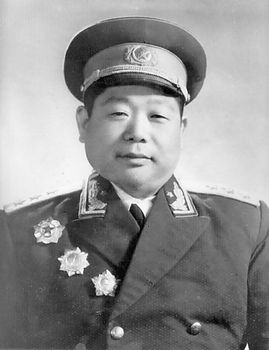 陈锡联：年轻的开国上将与时代的领导者