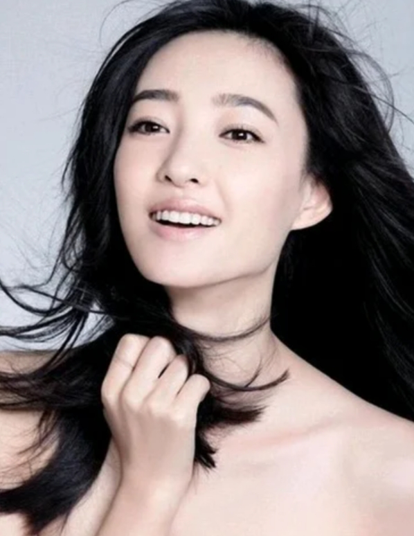 王丽坤：如同清泉般沁人心脾的女演员