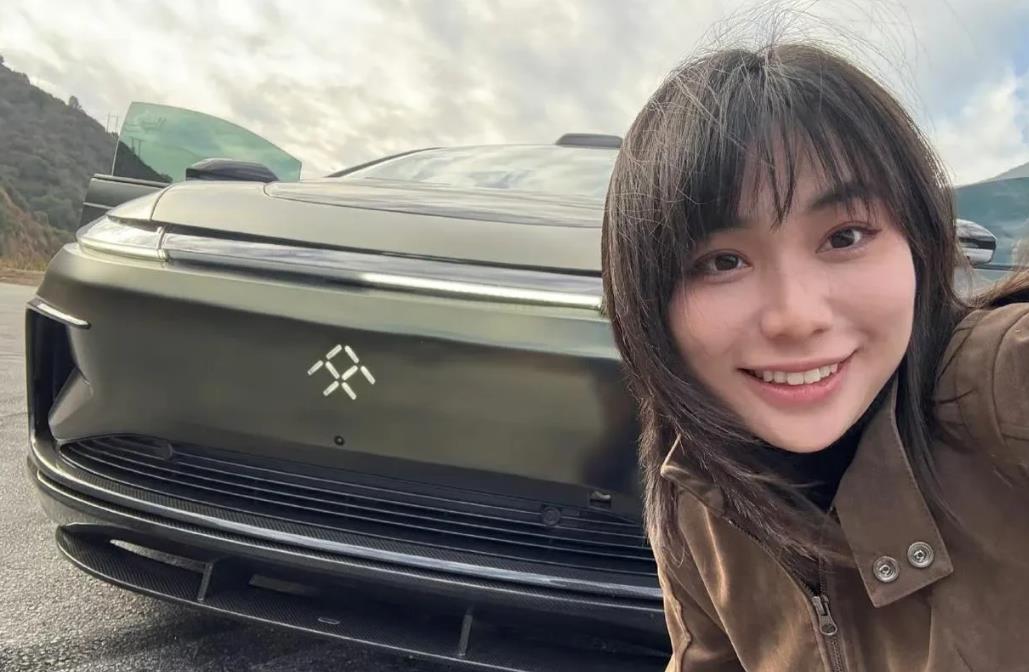 这是什么牌子的车？怎么马路上没见过啊！