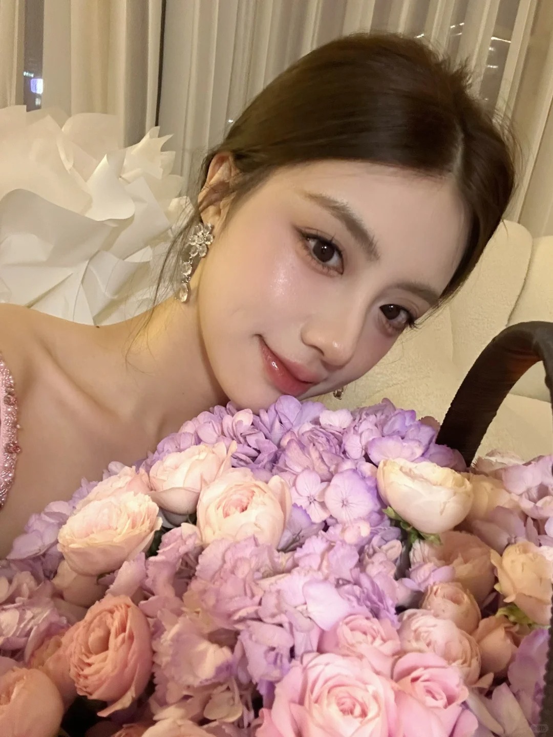 本人的妆造已经Next level
