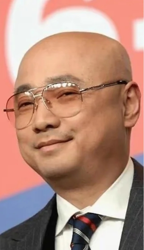 王宝强与徐峥：从辉煌搭档到各自巅峰的蜕变