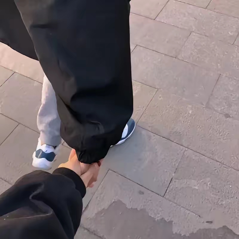 过年相亲见了一下男生，长得挺帅，工作我挺满意，就是比较矮怎么办，要不要继续呢？
