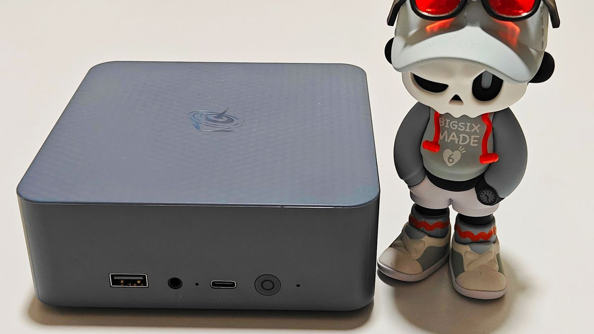 花1000多配电脑，零刻EQi12迷你主机真的太香了，居家办公首选