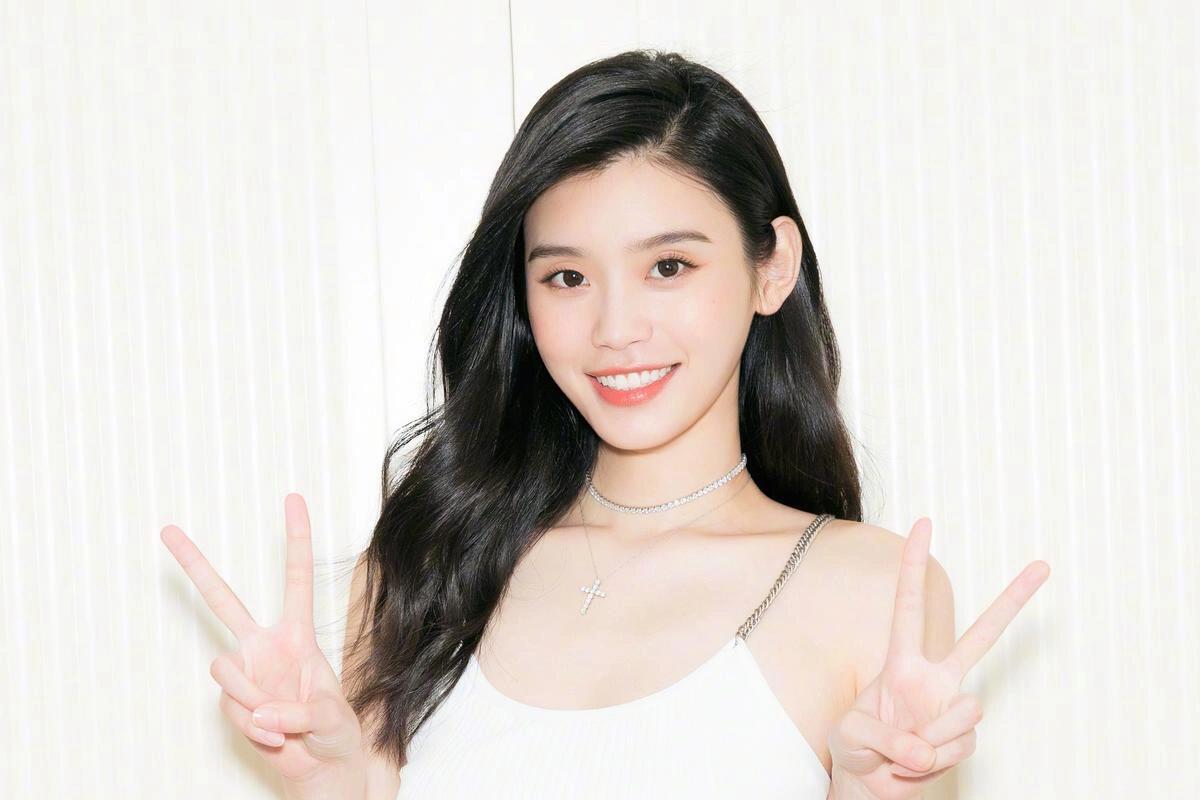 奚梦瑶是一个多才多艺的女孩