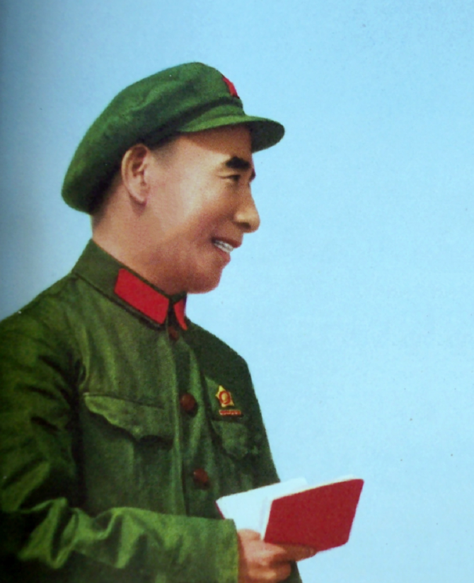 1971年9月13日，林豆豆的父亲母亲弟弟出事了。
9月14日上午，姬鹏飞、乔冠