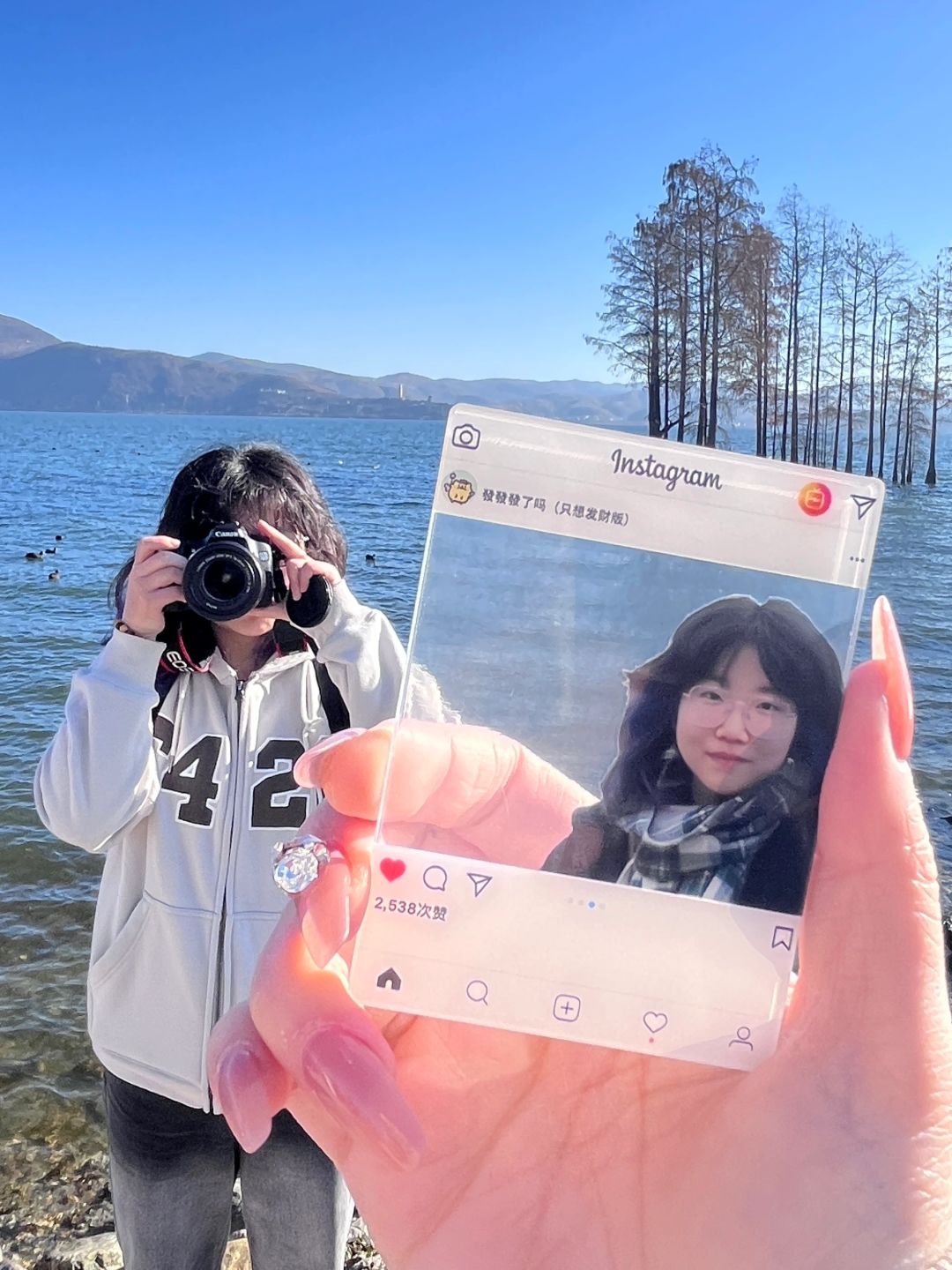 打破时间与空间局限才是透卡的意义吧
与朋友的久别重逢
像是从透卡里真正走了出来
