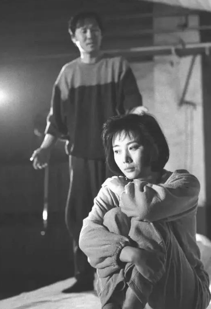 郑铮，87版《红楼梦》鸳鸯，91版《白蛇传》白素贞，她走了！

1、郑铮，著名演