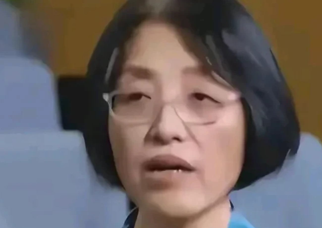 北大教授李玲的免费医疗，你敢支持她？
今天，我用脚丫子来理一理，首先，我们搞清楚
