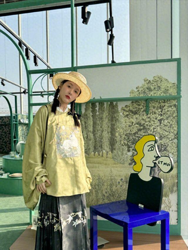 徐娇中式妆造魅力