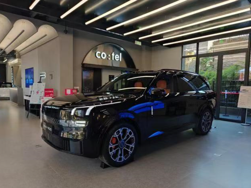 2025年伊始，领克发布了全新旗舰SUV——领克900，新车基于SPA Evo大