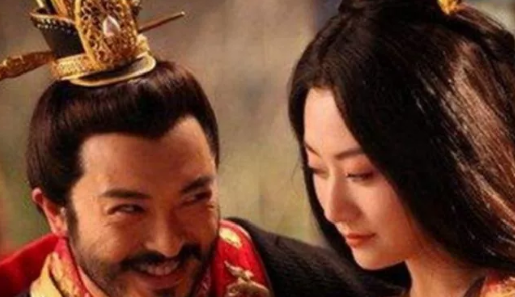 383年，东晋皇帝司马曜取得了淝水之战的胜利，随后迎娶了他心慕已久的张氏，两人感