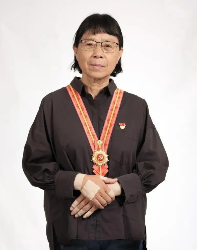 就像张桂梅老师在采访时曾说，她的学生虽然原生家庭不好，底子薄，但依然可以考上浙大