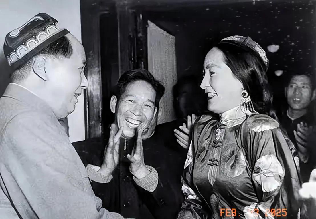 珍贵的历史照片。