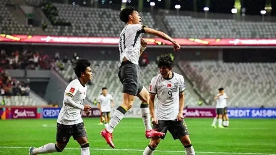 U20亚洲杯：八强席位争夺战与中国队的崛起之路