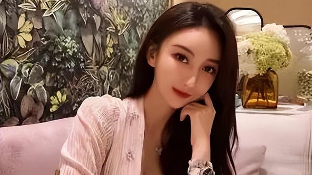 黄晓明和父母在福州过年，没有陪儿子，叶珂怀孕8个多月快要生了
