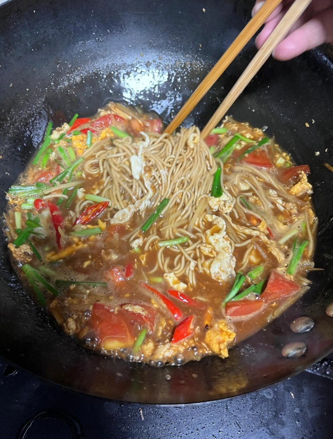 婆家没有我，竟然聚不起来了。
前些年婆家的事儿一直是我来干 ，
昨天老公惹我生气