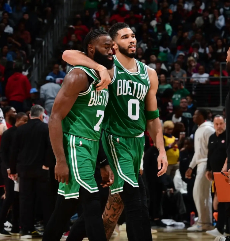 凯尔特人120-117骑士，苏群赛后点评，说的都是心里话

1.高端局还得是米球