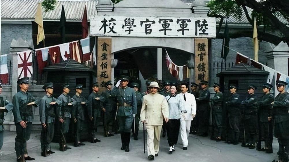 悍将陈明仁，蒋介石的眼中钉，最终成就了怎样一番传奇？