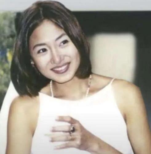 “找到了！在工业区废弃工厂的下水道里！”2003年6月，马来西亚吉隆坡，一通急促