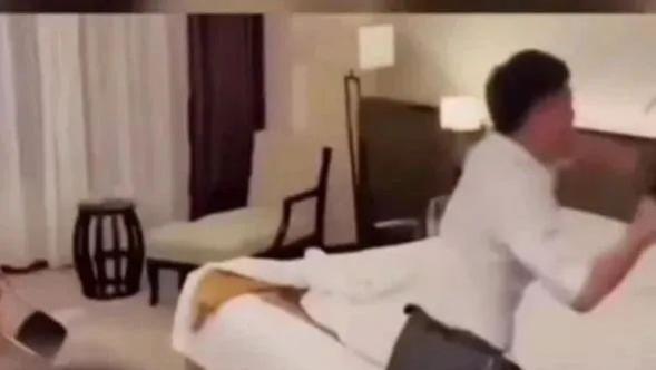 河南丈夫带摄影团队捉奸，场面失控引热议
