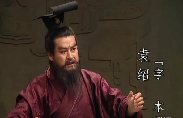 袁绍为何会在官渡败给不如自己的曹操？