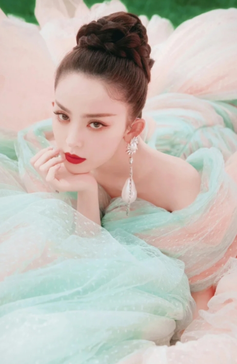 娜扎——魅力十足