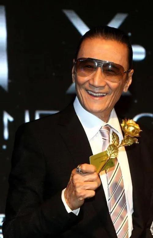 谢贤，儿子替他豪掷2000万分手