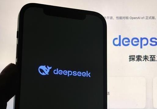 这句话大快人心！DeepSeek创始人梁文锋回应爆火：中国AI不可能永远处在跟随