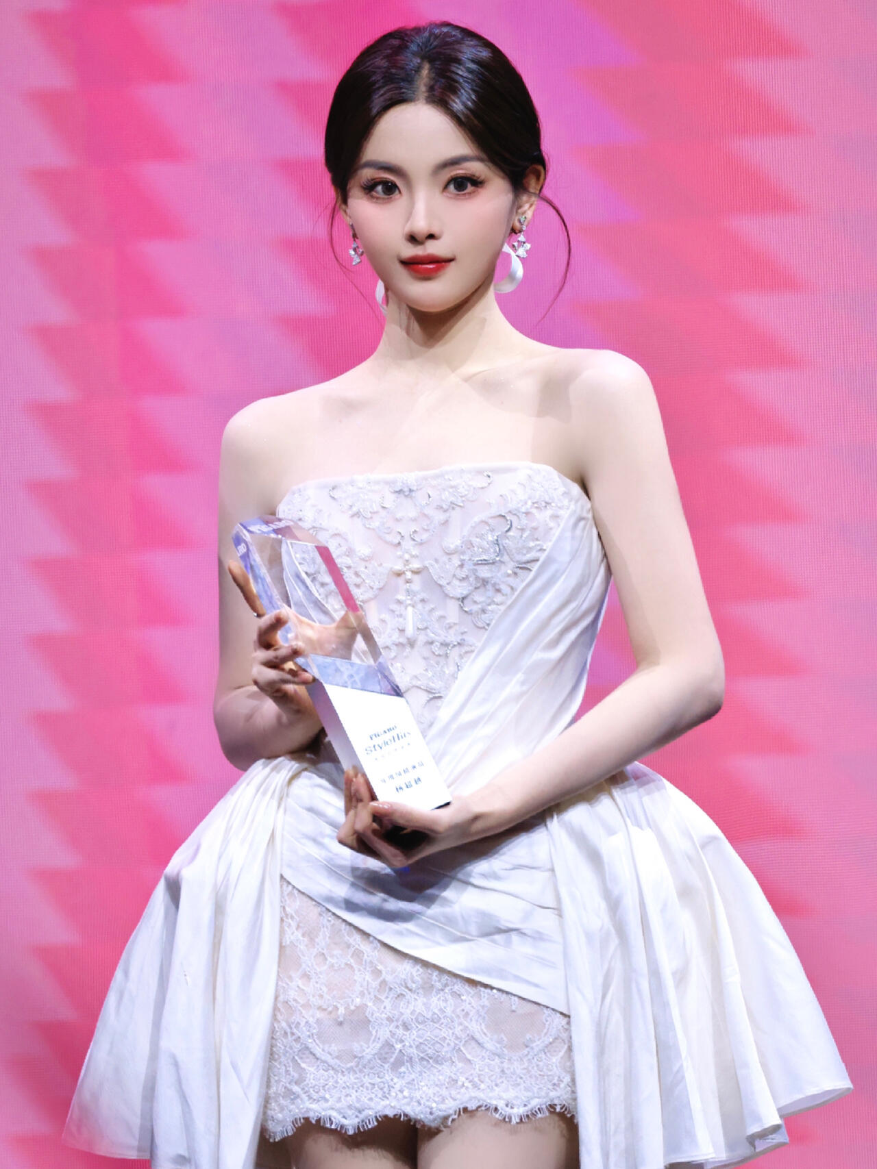 芭蕾公主吧，超越妹妹穿小礼裙乖甜！