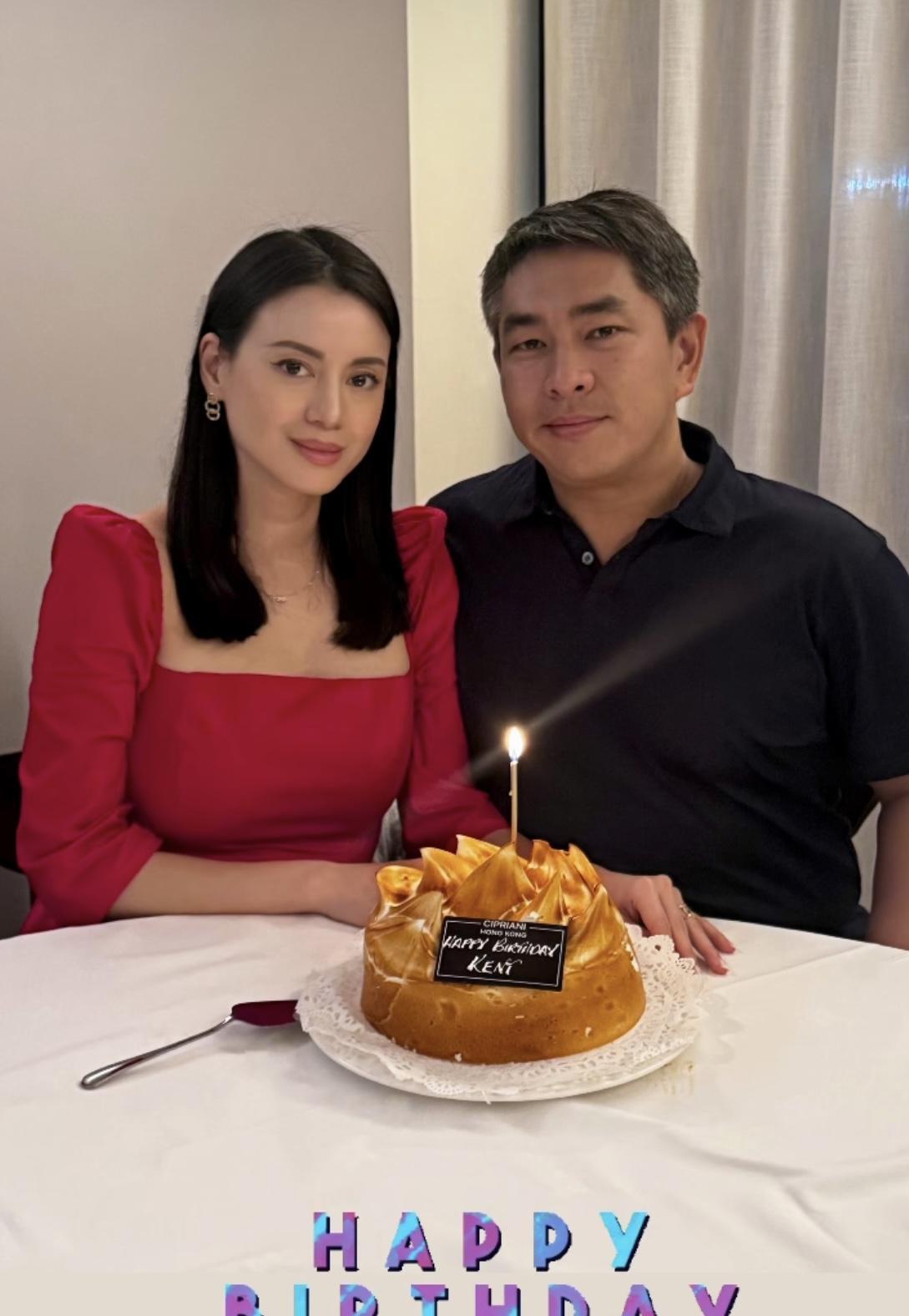 林恬儿为丈夫何正德庆祝生日，今年的生日庆祝得不算隆重，就是自家人简单庆祝。何正德