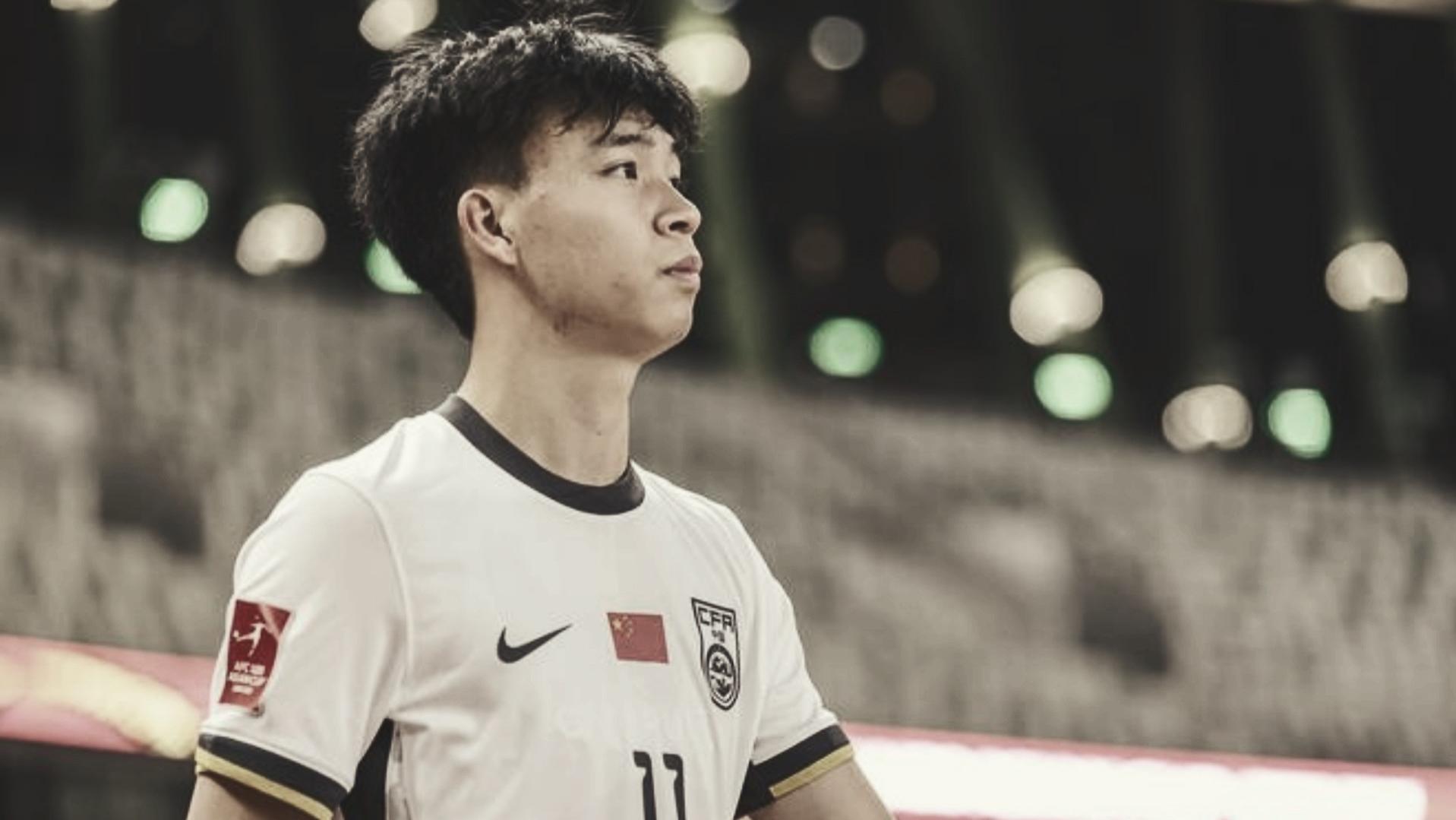 曼城签下胡桑诺夫，才知道王钰栋上限也就韦世豪了