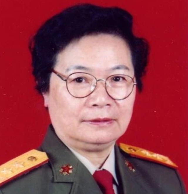 聂力拒登名人录，低调女中将传承革命精神