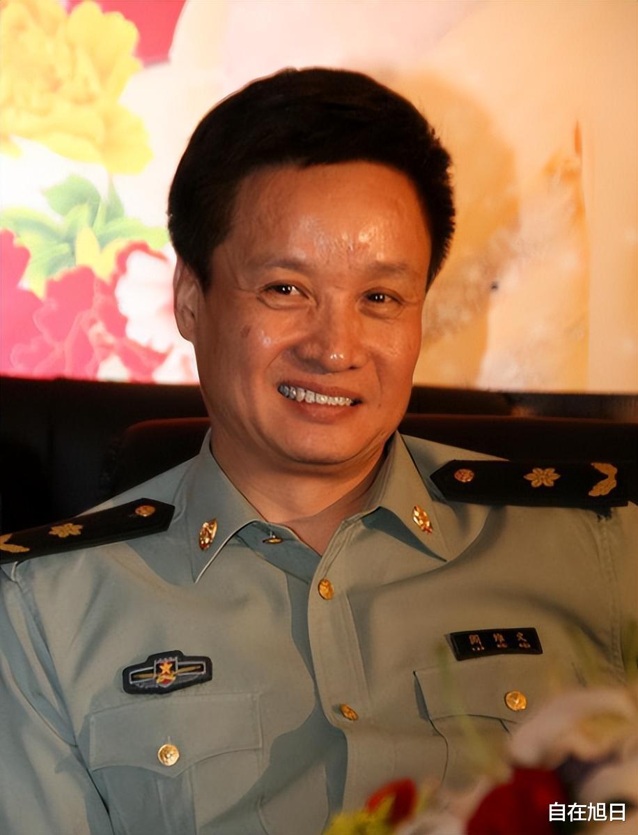 事实证明，再多的名和利也救不了“唱了一辈子军歌”的阎维文！（事实多次证明）-第30张图片-九妖电影
