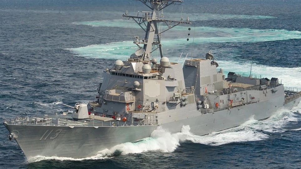 又开始了，没完没了了？3月5日，美国海军“菲恩”号导弹驱逐舰过航台湾海峡并公开炒
