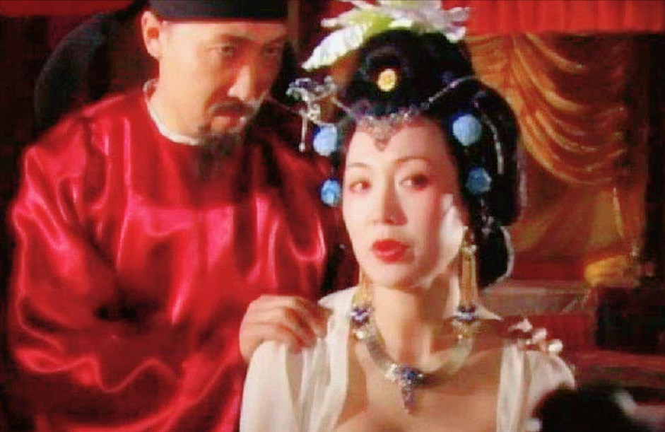 唐中宗对40岁的宰相说：“爱卿丧妻已久，不如我赏你个佳人成亲吧！”宰相高兴地的同