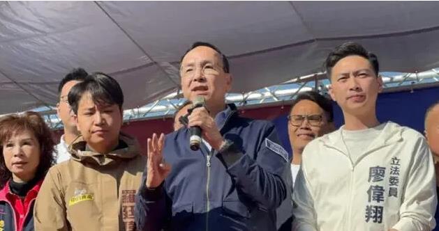 朱立伦赞卢秀燕最棒市长   要靠她重返执政

反朱聯盟群龍無首，台中市長盧秀燕遲