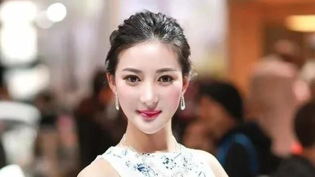 张已桂：性感不仅是外在，她的内涵与魅力让人无法抗拒！