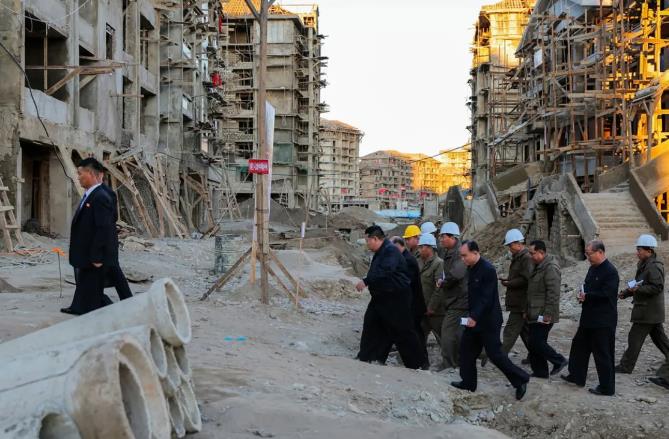 朝鲜100多栋住宅楼项目接近完工，建成之后看起来还挺像那么回事。根据朝鲜的说法，