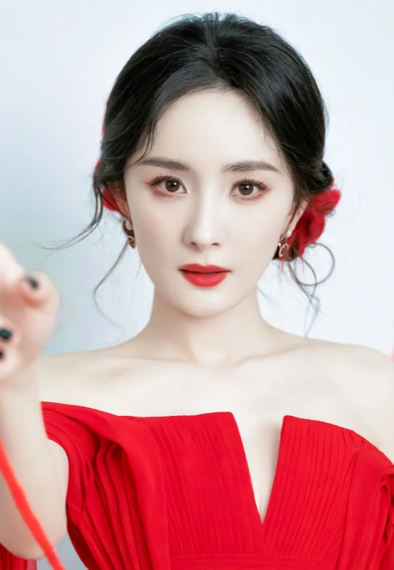 杨幂——身姿曼妙