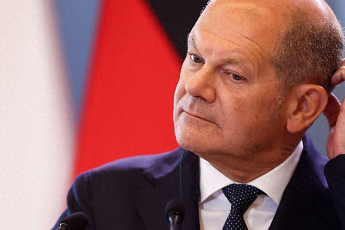 在北约的会议上，德国的总理朔尔茨特别强调了两件事：
1、不能用武力去改变国家的边