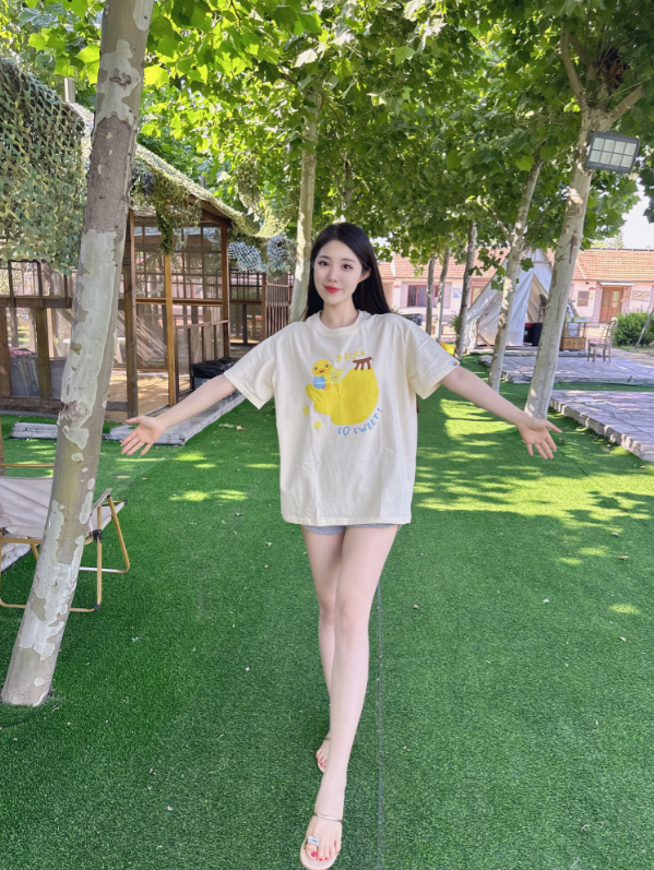 今天的穿搭怎么样？喜欢不