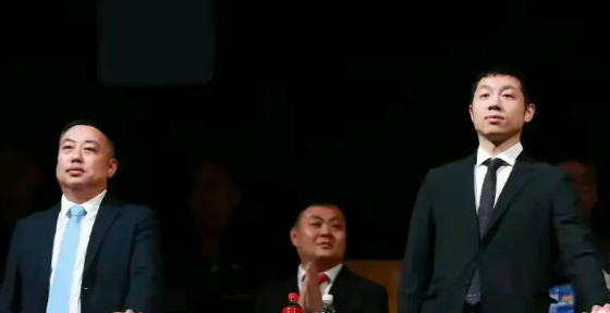 中国乒乓球队一拍一拍积累下来的深厚荣耀金字塔不是几个小人可以喷倒的。
    所