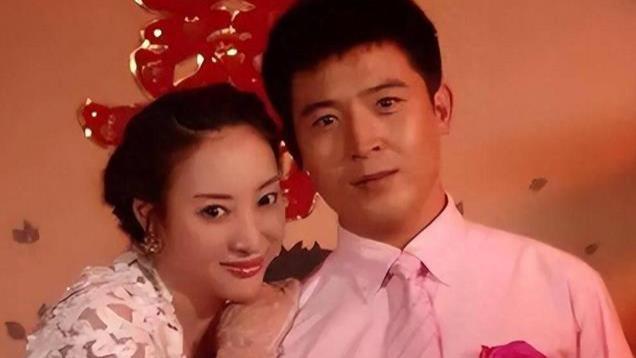 原来她就是“春晚钉子户”孙涛的老婆，怪不得孙涛每年都能上春晚